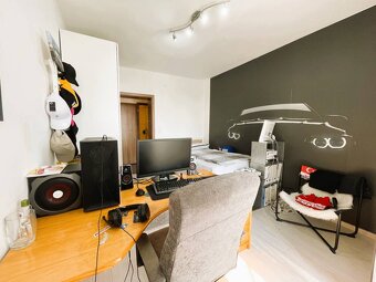 Na Predaj - Tehlový, kompletne zariadený 4 izb.byt - 11