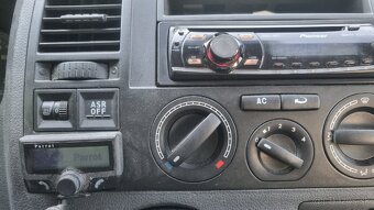 VW Transporter T5 137000 KM - 11