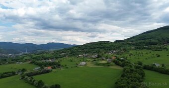 Stavajte okamžite -pozemok s povolením a prípojkami II - 11
