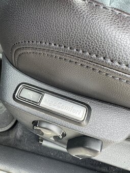 Volkswagen Passat Variant Highline DSG 4Motion Matrix 2015 - 11