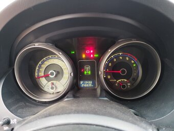 Mitsubishi Pajero 3.2. - 11