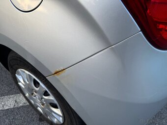 Predám Hyundai i20 1,2 - 11