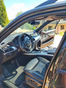 7 miestne BMW x5 e70 40d - 11