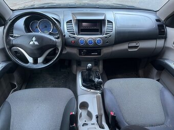 Mitsubishi L200 2.5 TDI Superselect 4x4 Uzávierka - 11