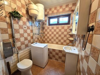 Rodinný dom s pozemkom 967 m² v obci Hosťová pri Nitre - 11