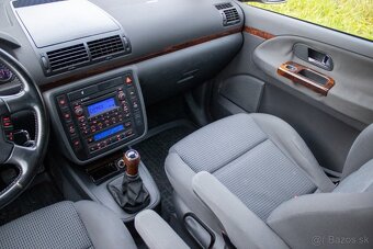 Volkswagen Sharan 2.0 TDI Highline 103kW / AJ NA SPLÁTKY - 11