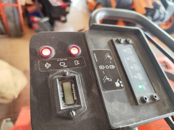 Obojsmerná vibračná doska Husqvarna LG 504 Hatz - 11