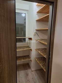 Ponúkame na prenájom trojizbový mezonetový byt v Trenčíne. - 11