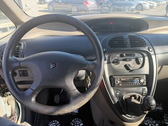 Citroën Xsara Picasso 1.6i SX – 65 kW - 11