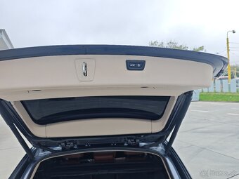 BMW Touring 330D Luxury line - 11