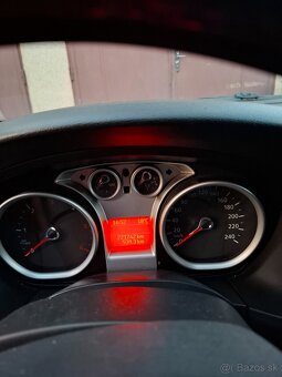 Predám Ford Focus Turnier 1.6 TDCI 66KW - 11