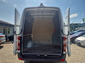 Predám Mercedes-Benz Sprinter 318 CDI 135 KW Automat - 11