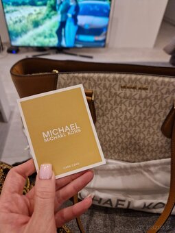 Nova original kabelka Michael Kors - 11