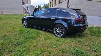 159 ti  2.0jtdm 125kw   2011 - 11