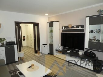 RK EXPRES - na predaj 3 izbový byt v Handlovej, kompletná re - 11