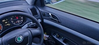 ŠKODA OCTAVIA 2 FACELIFT 2.0TDI 103KW DOVOZ ANGLIVKO - 11