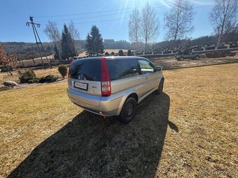Honda hr-v 1.6i 4x4,bez hrdze - 11