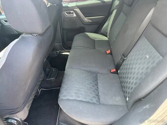 Land Rover Freelander 2 2.2 Td4 SE A/T - 11