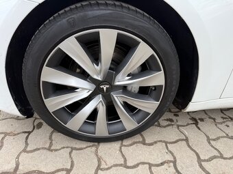 Tesla Model 3 Long Range, Dual motor, 82kw, Refresh 2021 - 11