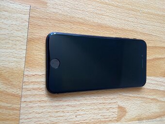 iPhone se 2020 64gb - 11