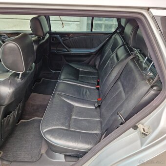 Mercedes Benz E320 W210 Avantgarde - 11