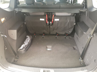 Dacia Jogger 1.0 TCe 110k Extreme 7 miest - 11