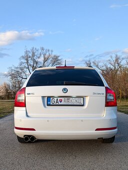 Octavia Combi 2 RS 2.0TSI 147kw - 11