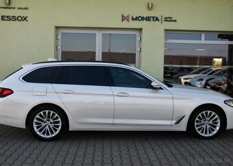 BMW Řada 5 530d xD LUXURY HUD MASAŽ TAŽNÉ 210 kw - 11