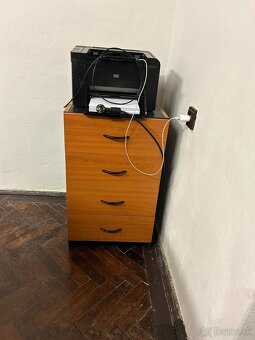 Kancelársky nábytok - 11