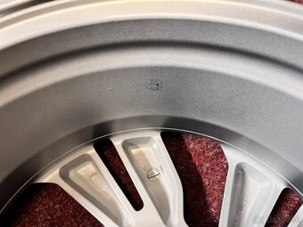 5x114,3 R18 Orig. alu Subaru Levorg + senzory tlaku - 11