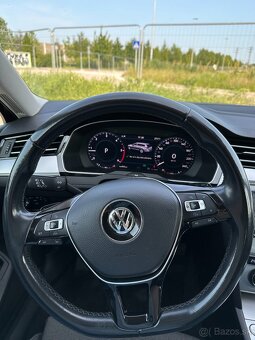Predám VW Passat - VIRTUAL Cockpit. - 11