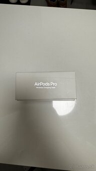 AirPods Pro 1. gen – s bezdrôtovým nabíjaním - 11