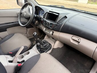 MITSUBISHI L200 2.5D 2009 4X4 + FUNKČNÁ UZÁVIERKA - 11