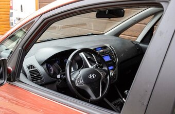 Hyundai ix20 1.4 CRDi 66 kW - 11