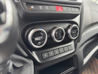 IVECO DAILY 35S14V L3H2 10.8m3 SKLADOM - 11