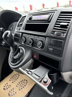Volkswagen T5 Transporter 2.0 TDi DSG 103KW - 11