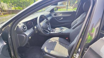 Mercedes-Benz E trieda Kombi 300 T d Avantgarde 4Matic 7-m - 11