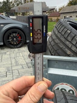 225/40 R19 Hankook, Pirelli - 11