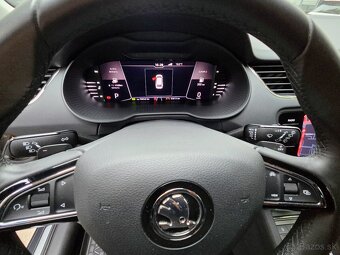 Škoda Octavia Combi 1.5 TSI Team DSG - 11