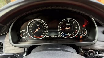 Predám BMW X5 Xdrive 30 d,r.v.2016, 190 kW - 11