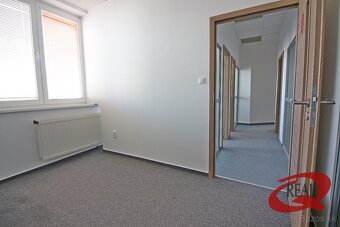 BEZ PROVÍZIE, KANCELÁRIE V RUŽINOVE, TRENČIANSKA. - 11