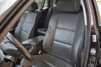 BMW Rad 5 Touring 530d A/T Top stav /aj na splátky/ - 11