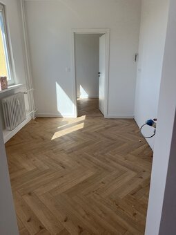 novo zrekonštruovaný 4 izb. byt, Poloreckého ul. - 11