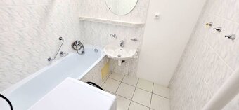 MODERNÝ 2i byt, REKONŠTRUKCIA, BALKÓN, LOGGIA, Narcisová uli - 11