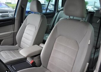 Volkswagen Golf Sportsvan 1,6TDI DSG PANORAMA NAVI 81 kw - 11