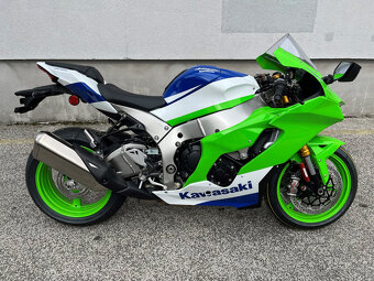 Kawasaki ZX-10R - 40th anniversary edition - 11