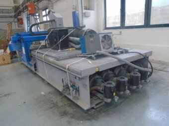 Použité portálové nestingové 3-osé CNC centrum - 11