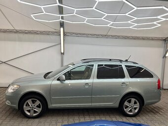 Škoda Octavia II combi 2.0TDi,103kW,DSG,4x4,tažné,Xenon,Kůže - 11