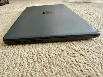 HP 255 G7 15,6” - Ryzen 3 2200U / 8 GB RAM / 128 GB /Full HD - 11