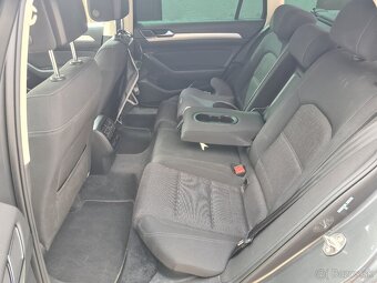 Passat B8, 2,0BiTDi 176kW, 4x4, automat DSG, Webasto, 2017 - 11